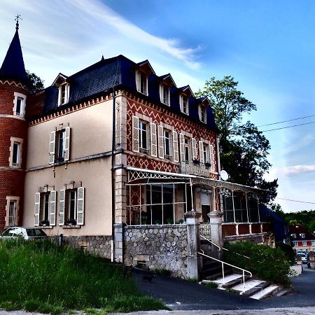Évaux-les-BainsLe Petit Manoir住宿加早餐旅馆 外观 照片